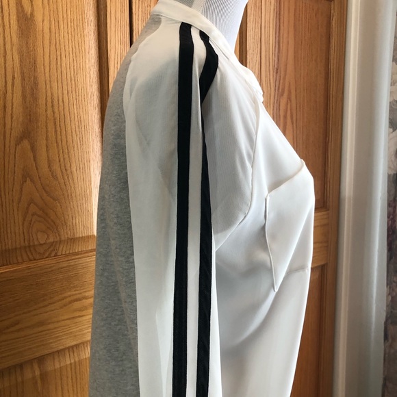 Cop Copine top - Picture 2 of 11